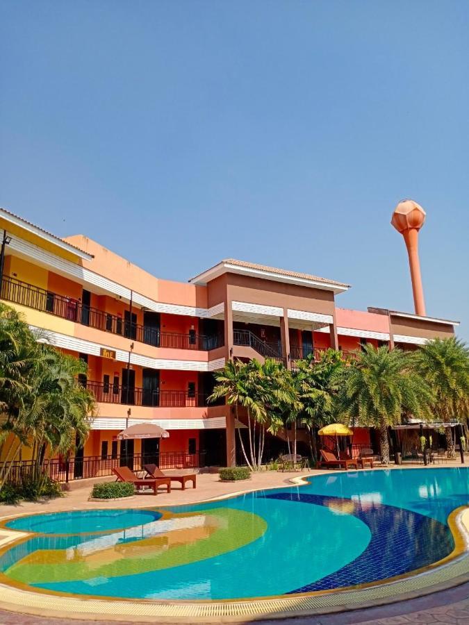 Prelude Hotel Kanchanaburi Buitenkant foto